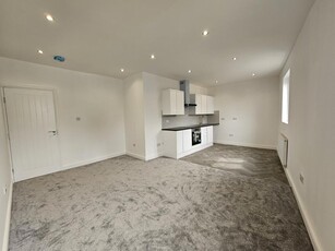 2 bedroom apartment for rent in Old Bedford Road, LUTON, LU2