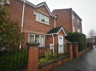 2 bedroom end of terrace house for rent in Ribston Street, Hulme, Manchester, M15 5RJ, M15