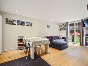 2 bedroom flat for rent in Wiltshire Row,
Islington, N1