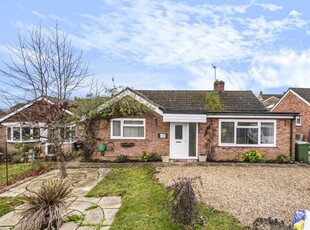 3 Bed Bungalow To Rent in Kennington, Oxford, OX1 - 626