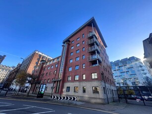 3 bedroom apartment for rent in Great Bridgewater Street, City Centre, M1