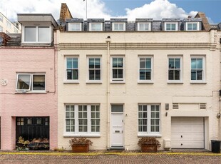 3 bedroom mews property for rent in Princes Gate Mews, South Kensington, London, SW7