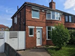 3 bedroom semi-detached house for rent in St Chad's Road, Withington, M20