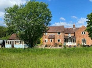 4 Bed Cottage For Sale in Honeyburge, Buckinghamshire / Oxfordshire Border, HP18 - 5423495