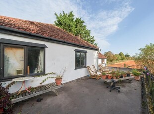 4 Bed House For Sale in Twyford, Oxfordshire, OX17 - 5191554