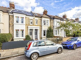 4 bedroom terraced house for rent in Bryanstone Road, Crouch End, London, N8