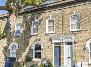 Apartment for sale - Fort Road, SE1
