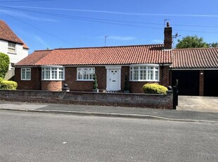 Detached bungalow for sale in East Avenue, Scalby, Scarborough YO13