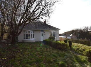 Detached bungalow to rent in Duncombe Bank, Ferryhill DL17