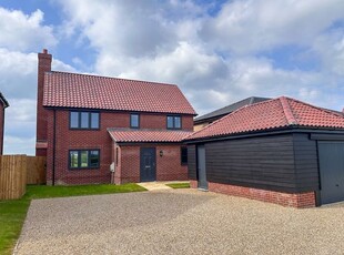 Detached house for sale in Hubbards Close, Combs, Stowmarket IP14
