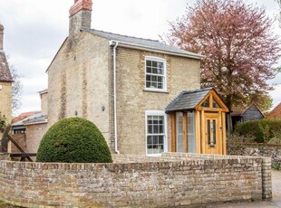 Detached house to rent in High Street, Great Abington, Cambridge CB21