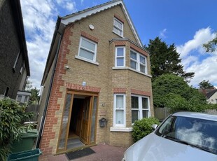 Detached house to rent in Park Hill, Carshalton, Surrey SM5