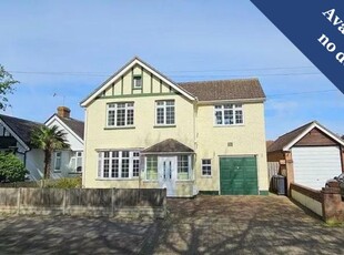 Detached house to rent in Station Road, Herne Bay CT6