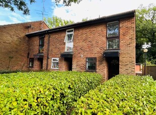 End terrace house to rent in Alder Close, Ash Vale, Aldershot GU12