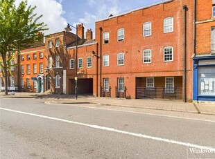 Flat to rent in Home Court, 96 London Street, Reading RG1