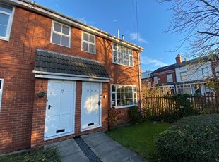 Flat to rent in Stanmore Place, Burley, Leeds LS4