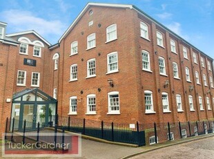 Flat to rent in The Old Mill, Saffron Walden CB11