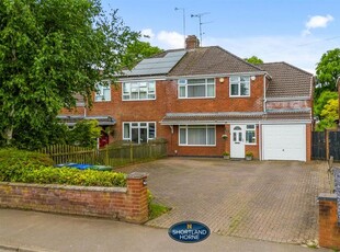 Semi-detached house for sale in Common Lane, Kenilworth CV8