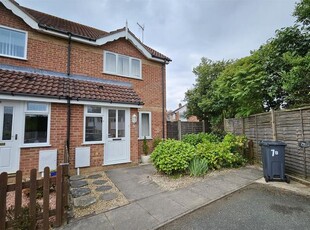 Semi-detached house to rent in Jacomb Road, Lower Broadheath, Worcester WR2