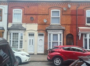 Terraced house to rent in 5 Madeley Road, Sparkhill B11