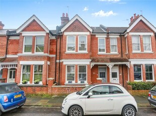 Terraced house to rent in Addison Road, Hove, East Sussex BN3