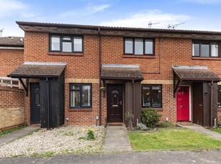 Terraced house to rent in Broad Hinton, Twyford, Reading, Berkshire RG10