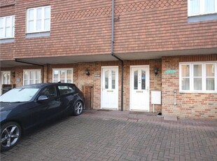 Terraced house to rent in Rusham Road, Egham, Surrey TW20