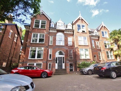 3 bedroom penthouse for sale in Parkfield Road, Aigburth, Liverpool, L17