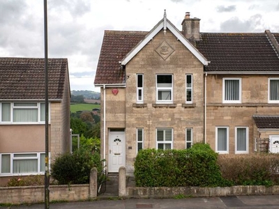 3 bedroom end of terrace house for sale Bath, BA2 2RG