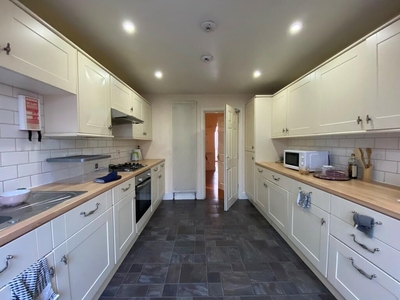 5 bedroom terraced house for rent in Bath Street, Southampton, SO14