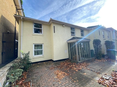 6 bedroom end of terrace house for rent in 1A The Avenue, Southampton, Hampshire, SO17