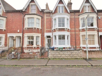 6 bedroom terraced house for rent in Regent Street, Oxford, Cowley, Oxfordshire, OX4