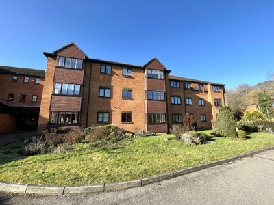 1 bedroom apartment for sale in Oakfields, Lychpit, Basingstoke, RG24