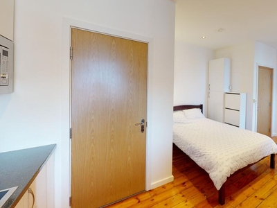 Studio flat for rent in Studio 208, 29A Upper Parliament Street, Nottingham, Nottinghamshire, NG1 2AP, NG1