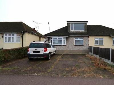 2 Bedroom Bungalow For Sale In Rayleigh