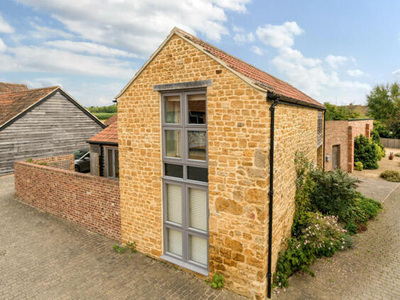 2 Bedroom Detached House For Sale In Ilminster, Somerset