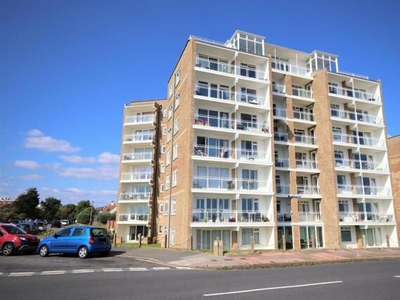 2 Bedroom Flat For Sale In West Parade, Bexhill On Sea