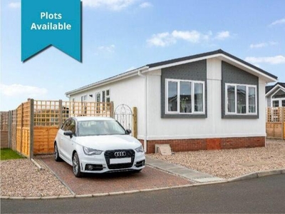 2 Bedroom Park Home For Sale In Milton Street, Saltburn-by-the-sea