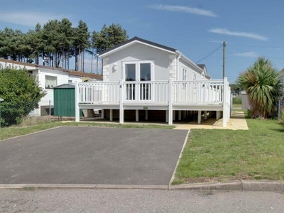 2 Bedroom Park Home For Sale In North Somercotes