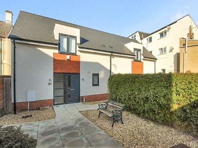 2 Bedroom Semi-detached House For Sale In Cheltenham