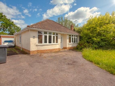 3 Bedroom Detached Bungalow For Sale In Parkfield