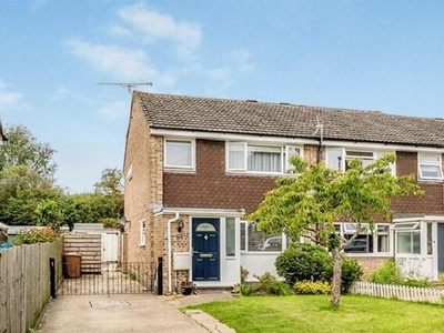 3 Bedroom End Of Terrace House For Sale In North Baddesley