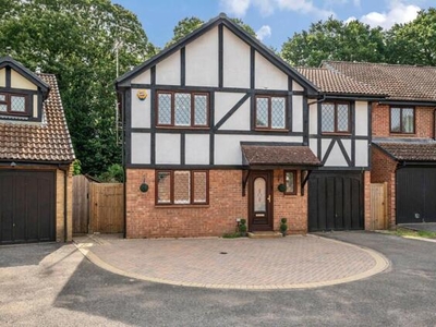 4 Bedroom Detached House For Sale In Bagshot, Surrey