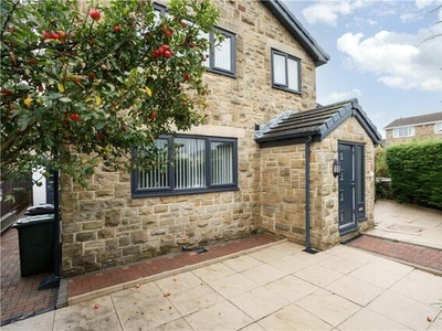 4 Bedroom Detached House For Sale In Bingley, West Yorkshire