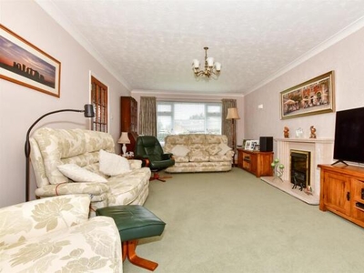 4 Bedroom Detached House For Sale In Blean, Canterbury