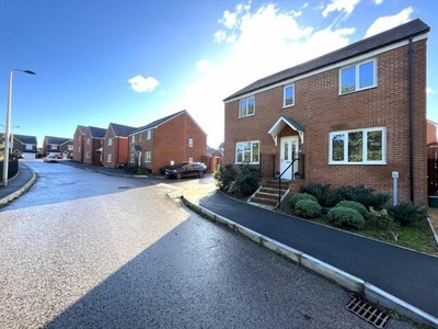 4 Bedroom Detached House For Sale In Llanilid