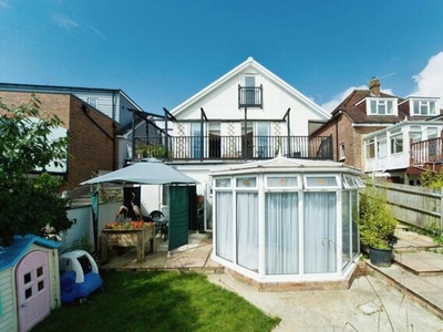 4 Bedroom Detached House For Sale In St Leonards-on-sea