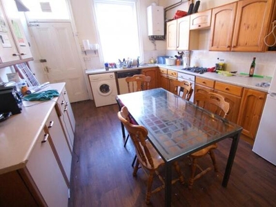4 Bedroom Terraced House For Rent In Woodhouse