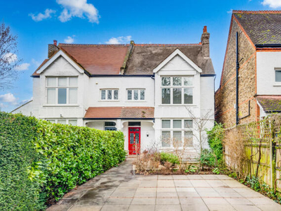 5 Bedroom Semi-detached House For Sale In East Molesey