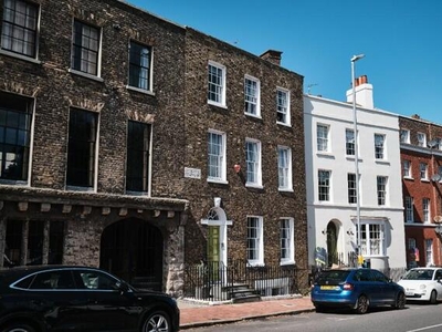 5 Bedroom Town House For Sale In Margate, Kent
